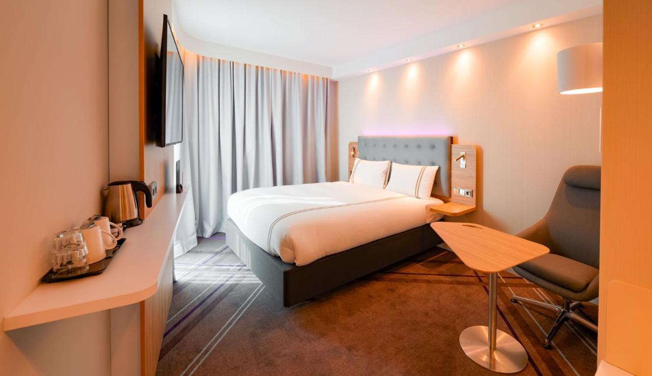 Premier Inn Mannheim City Centre ภายนอก รูปภาพ