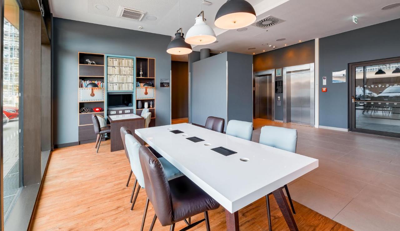 Premier Inn Mannheim City Centre ภายนอก รูปภาพ